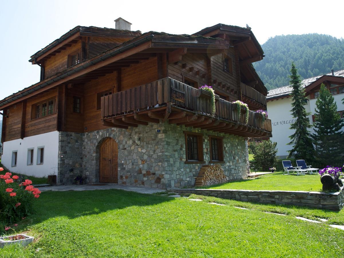 Chalet Huwi Zermatt Exterior foto